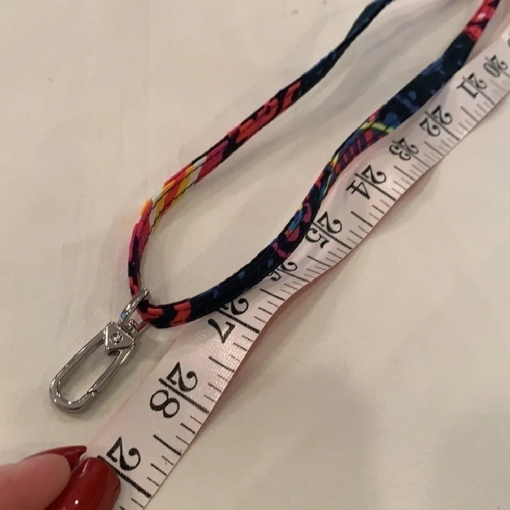 💐5/25 Vera Bradley dark colorful floral pattern lanyard ID holder - Picture 4 of 4